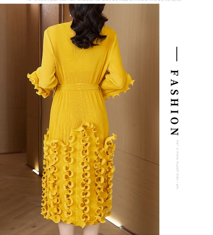 Transform Your Look with Sanzhai's 2024 Magic Skirt - V-neck, Lace-up, Slimming, Large Size