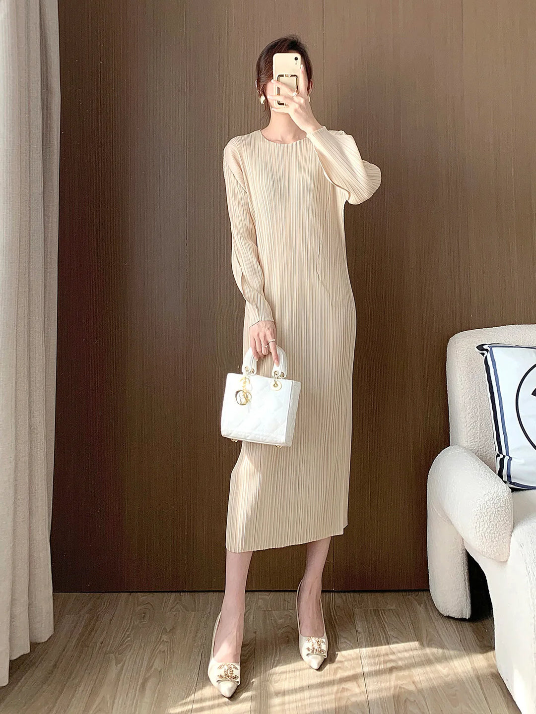 Chic Issey Miyake Dress: All Fit Solid Color, Senior Sense, Hip Wrap, One-step, Spring 2024 Collection
