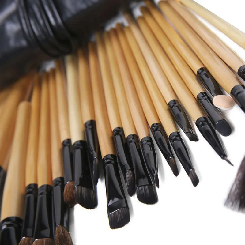 24-Piece Makeup Brush Set: Professional Cosmetics for Flawless Beauty