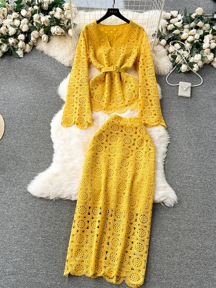 Spring / Summer 2024 Lace Flare Sleeve Two Piece Set