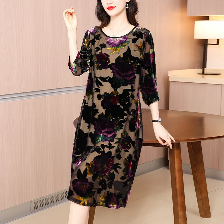 Vintage Silk Velvet Dress for Women | Autumn 2023 Collection | Round Neck, 3/4 Sleeves, Loose Fit | Casual Holiday Vestidos