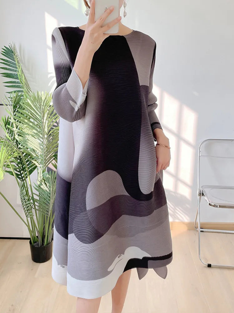 LANMREM Irregular Printing Pleated Dress