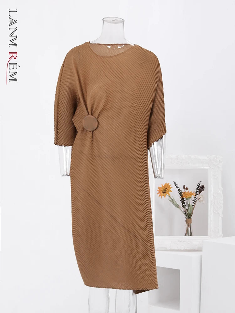 LANMREM Pleated Dress - Round Neck, Patchwork Design, Solid Color, Casual 2024 Clothing