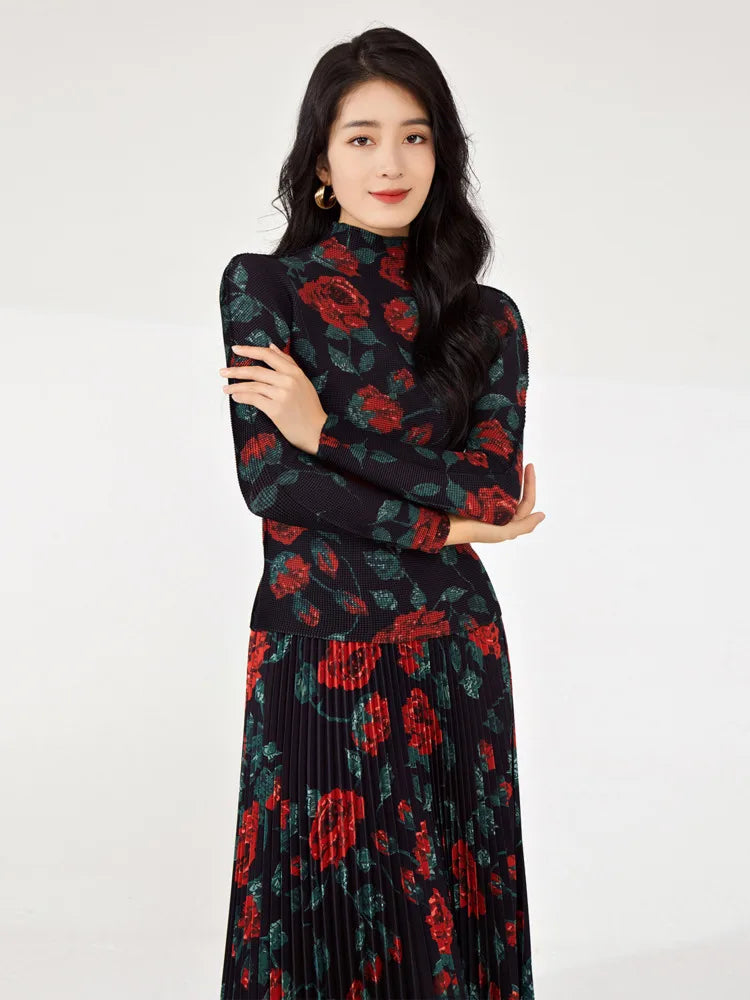 LANMREM Flower Print Pleated T-shirt & Skirt Set