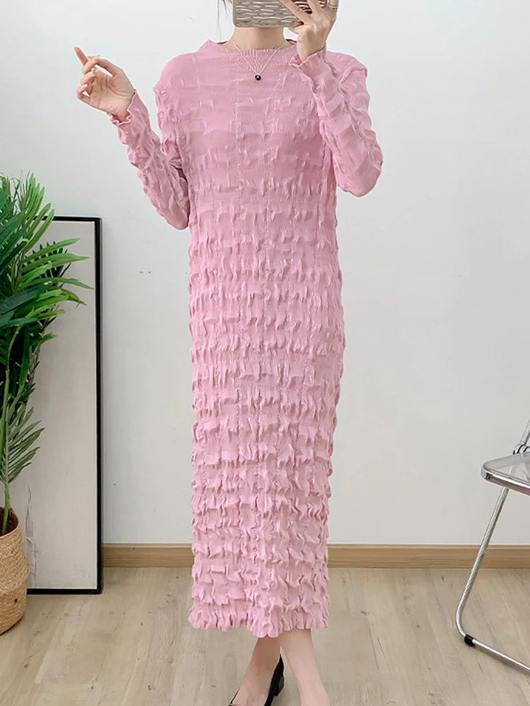 GVUW Pleated Slim Dress Women Round Collar Solid Full Sleeve Medium Long Female Fashion Temperament Pullover Dresses 17G8088