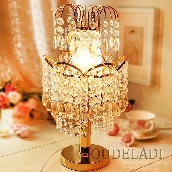 Luxury Crystal Table Lamps Creative Living Room Warm Princess Room Bedroom BedsideLight Fixtures Home Decor Wedding Lamps