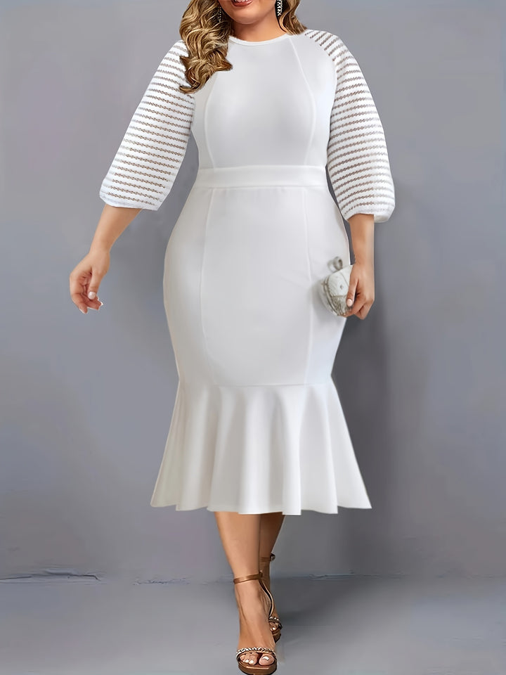 Elegant Plus Size Mermaid Dress with Lace Details and Half Sleeves for Women