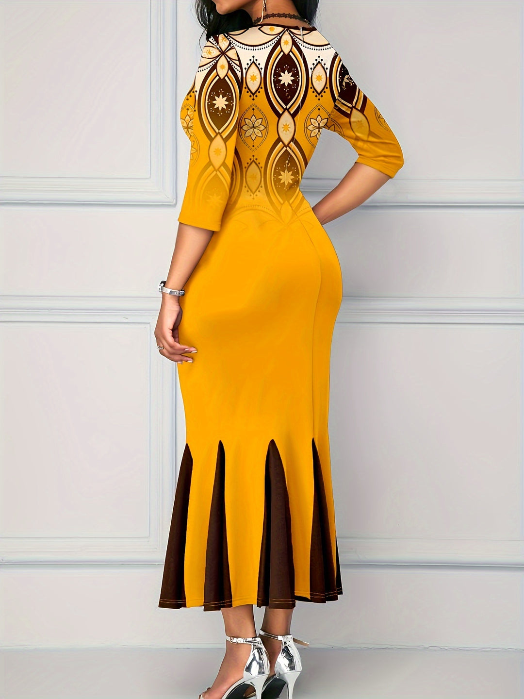 Stunning Plus Size Mermaid Dress with Graphic Print and Cut Out Sleeves for Women