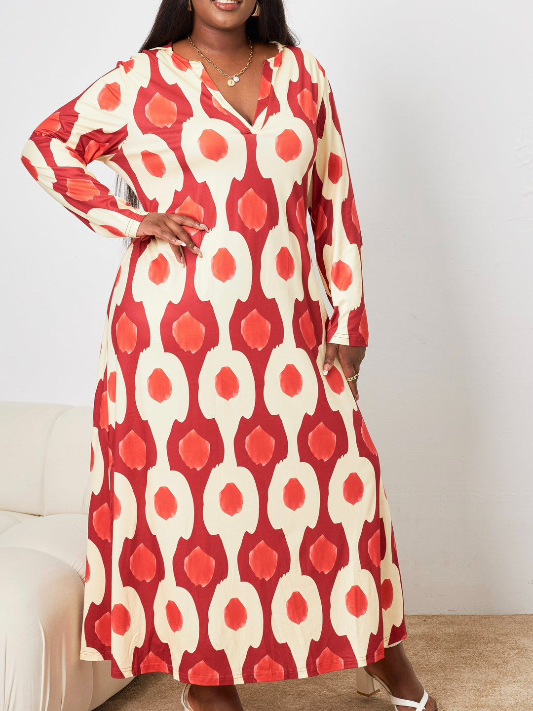 Plus Size Casual Dress, Women's Plus Allover Print Long Sleeve V Neck Split Hem Loose Fit Maxi Dress