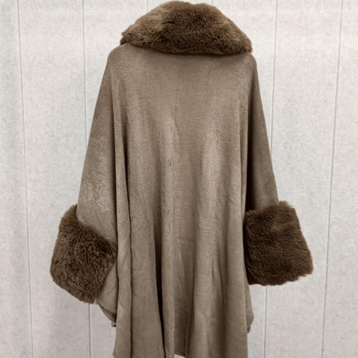 Soft Faux Rabbit Fur Collar Shawl Solid Color Elegant Large Lapel Warm Coat Shawl Winter Thickened Windproof Cloak Cape