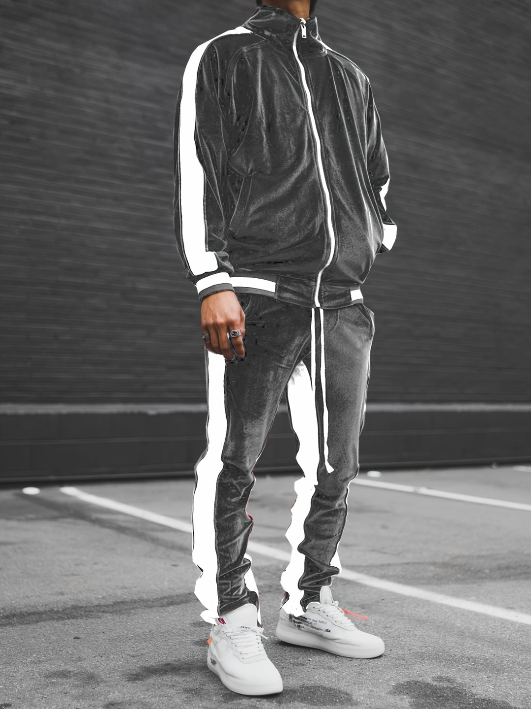 Men's Classic Velvet Athletic Tracksuit Set for Gym and Running