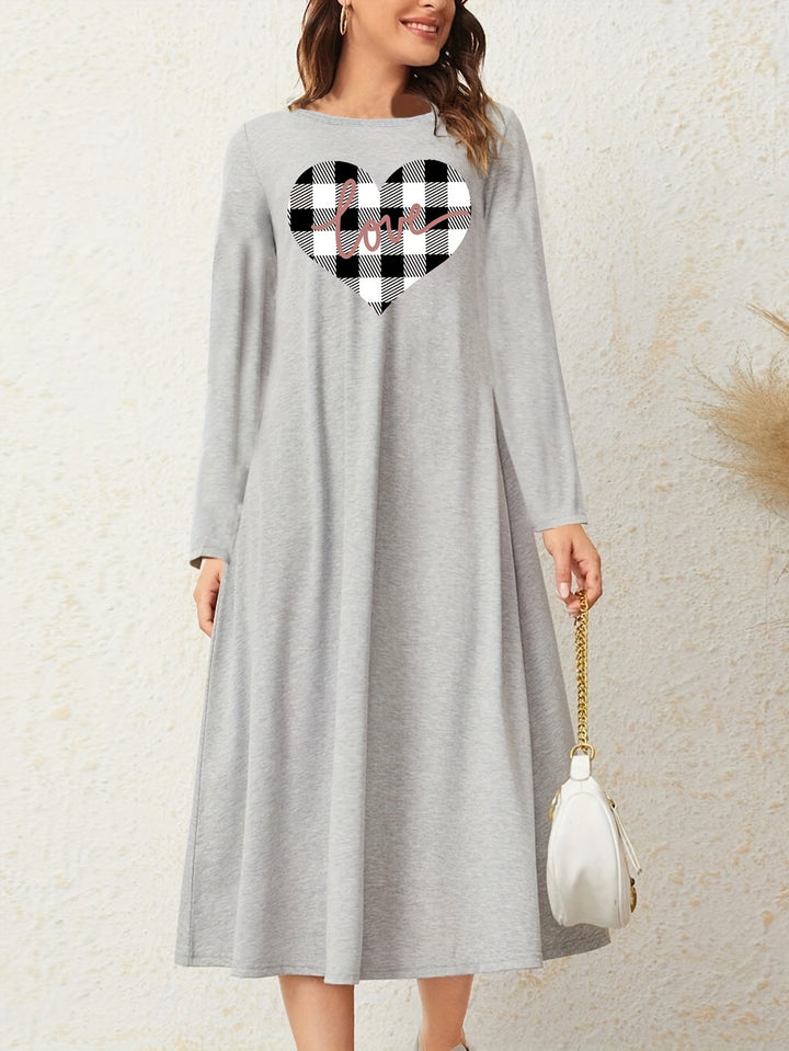 Plus Size Valentine's Day Casual Lounge Dress, Women's Plus Plaid Heart & Letter Print Long Sleeve Tee Nightdress