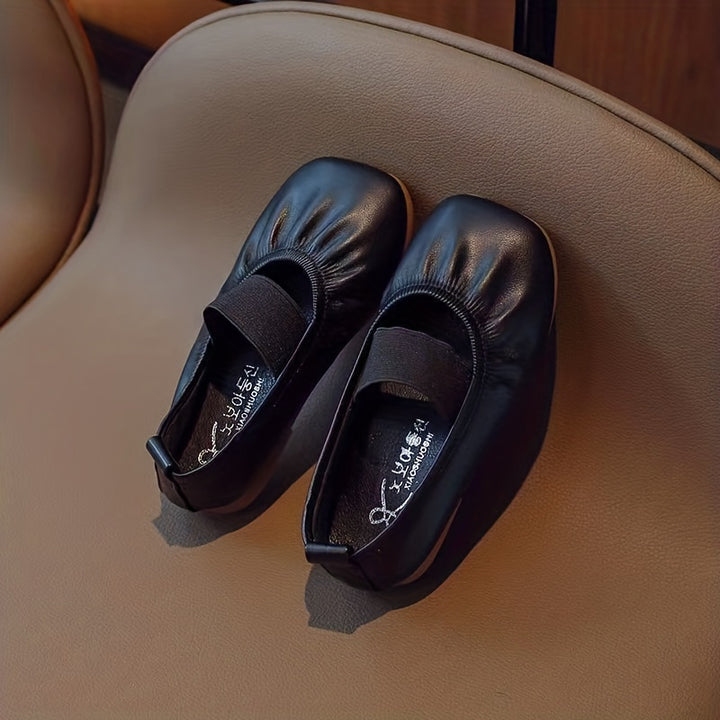 JIAGEYA Trendy Slip On Low Top Loafer Shoes For Girls, Lightweight Comfortable Non Slip Flat Shoes For Indoor Outdoor, All Seasons