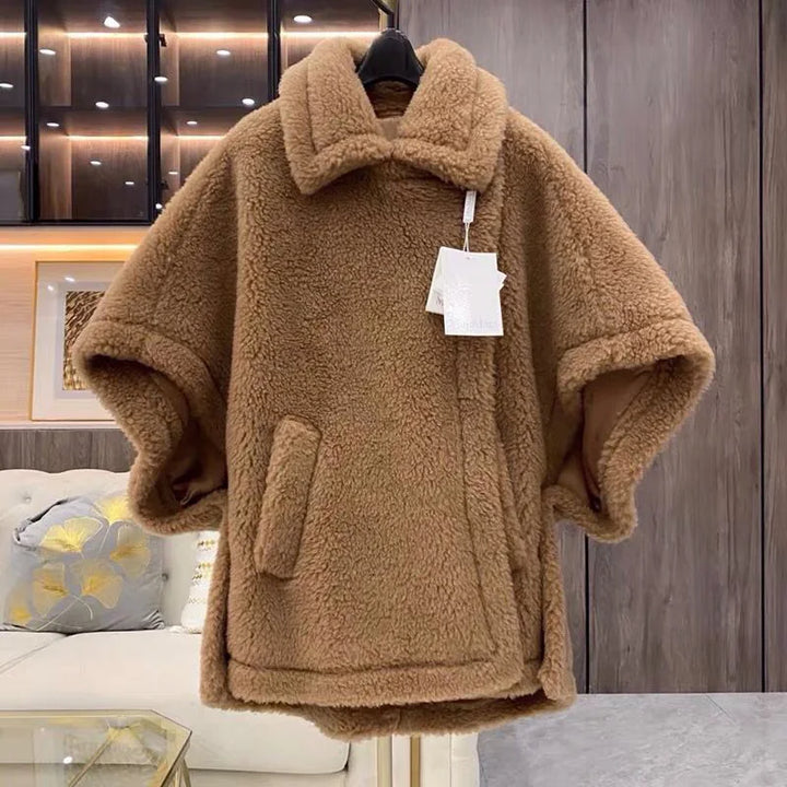 Warm Wool Coat for Women - Streetwear Fashion, Alpaca & Wool Blend, No Brand/Logo - BL3696