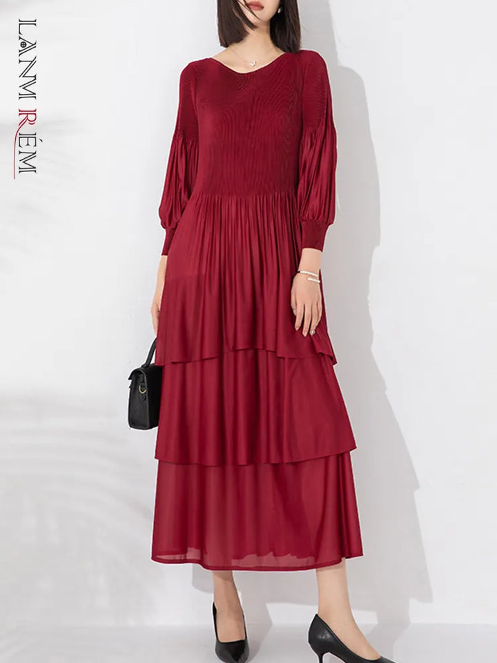 LANMREM Elegant Pleated Dress - Round Neck, Solid Color, Long Sleeves, Party Clothing - 2DA1874